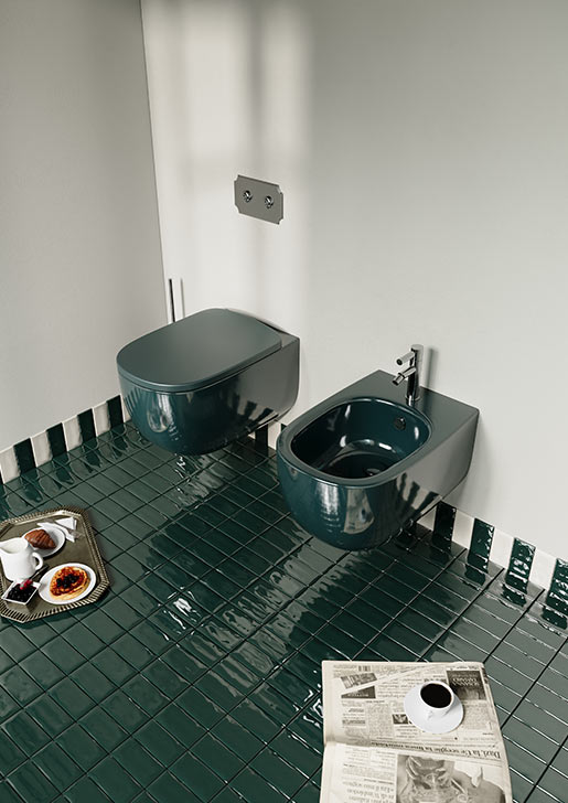 Collezione Seta - Sanitari a terra filomuro e sospesi scarico The.Reel
