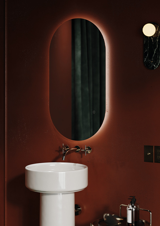 Collezione Archi, specchi da bagno a led e accensione touch